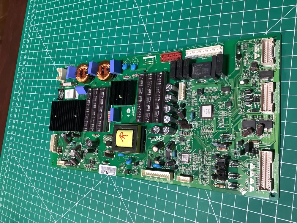 LG EBR78643414 EBR84433501 Refrigerator Control Board AZ133512 | NRV604
