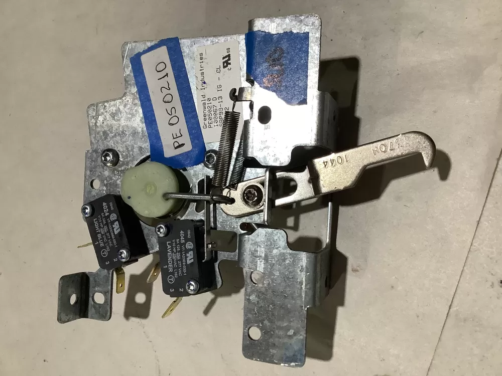 Viking PE050210 Oven Door Latch AZ113602 | Sl10