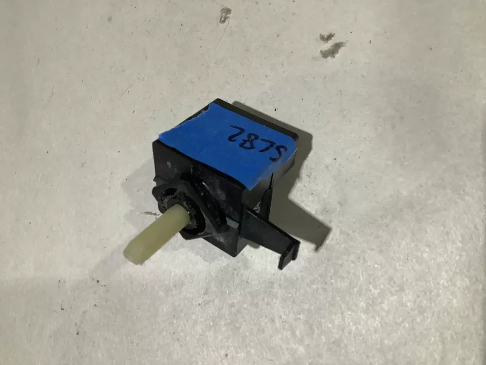 Maytag KitchenAid Kenmore AP6008373 Dryer Start Switch AZ103008 | Sl82