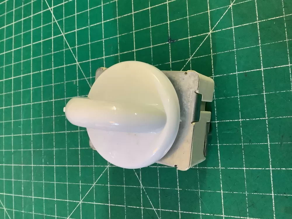 Kenmore Hotpoint 164D1816P10 Oven Switch Infinite AZ208656 | NR90