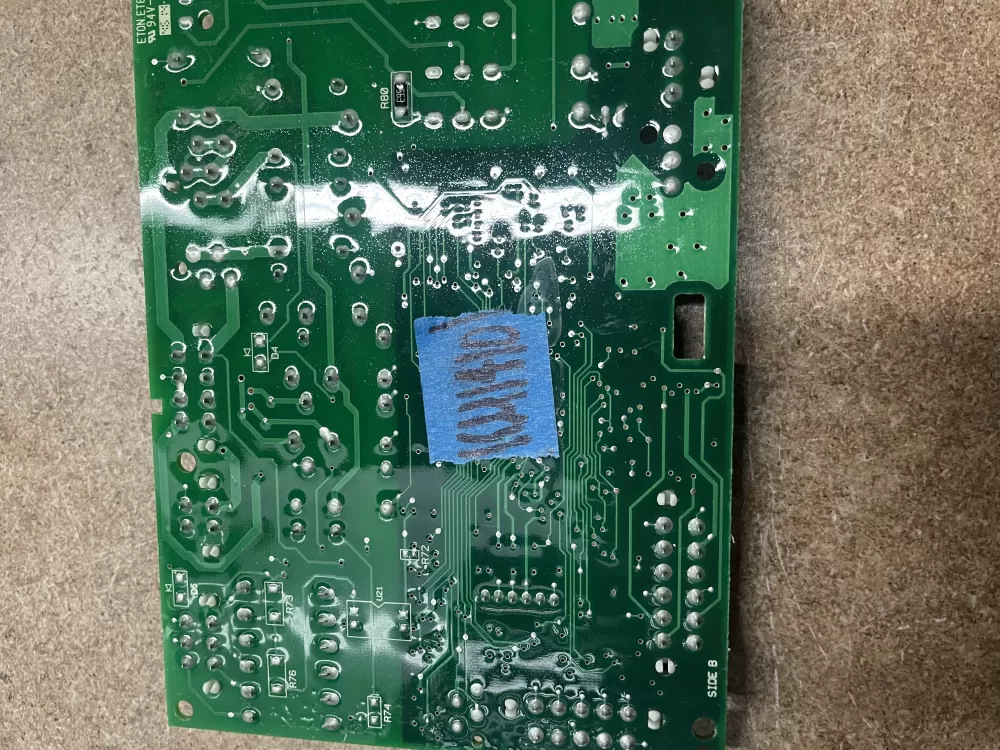 Maytag KitchenAid Jenn-Air Refrigerator Control Board AZ4700 | KM1410