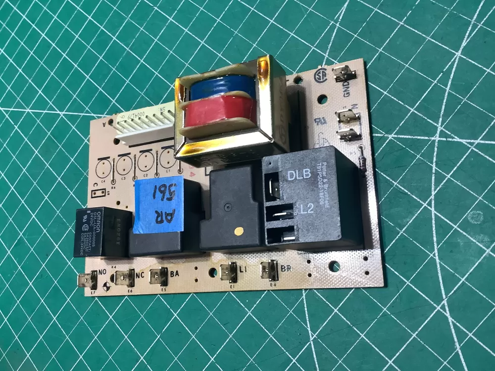 Oven Range Control Board 100-370-04 PB03-RP04 AZ187997 | AR561