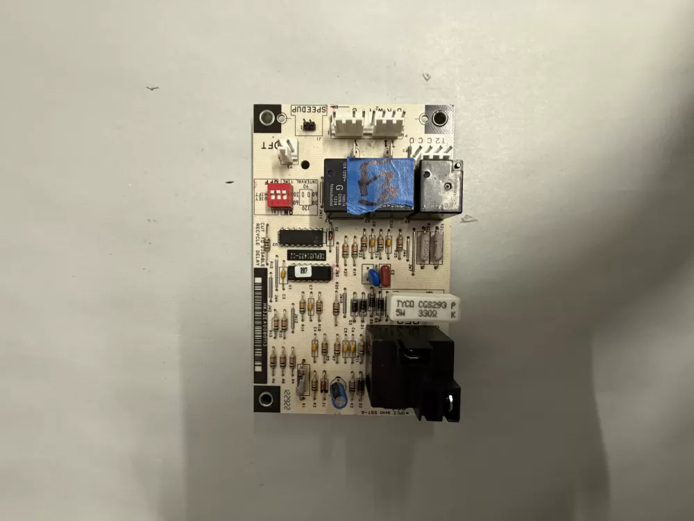 Carrier Bryant CEBD430433-09A Furnace Control Board AZ222663 | KM637