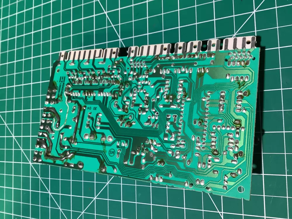 Whirlpool Range Control Board R3020A1120A7S 546047501 | AZ129454 | NR2322