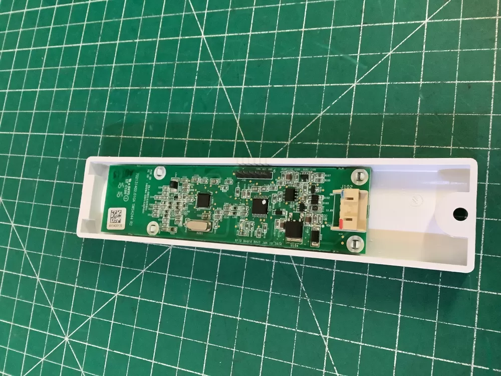 GE Refrigerator WR55X23345 RFID Water Filter Board AZ186785 | NR2747