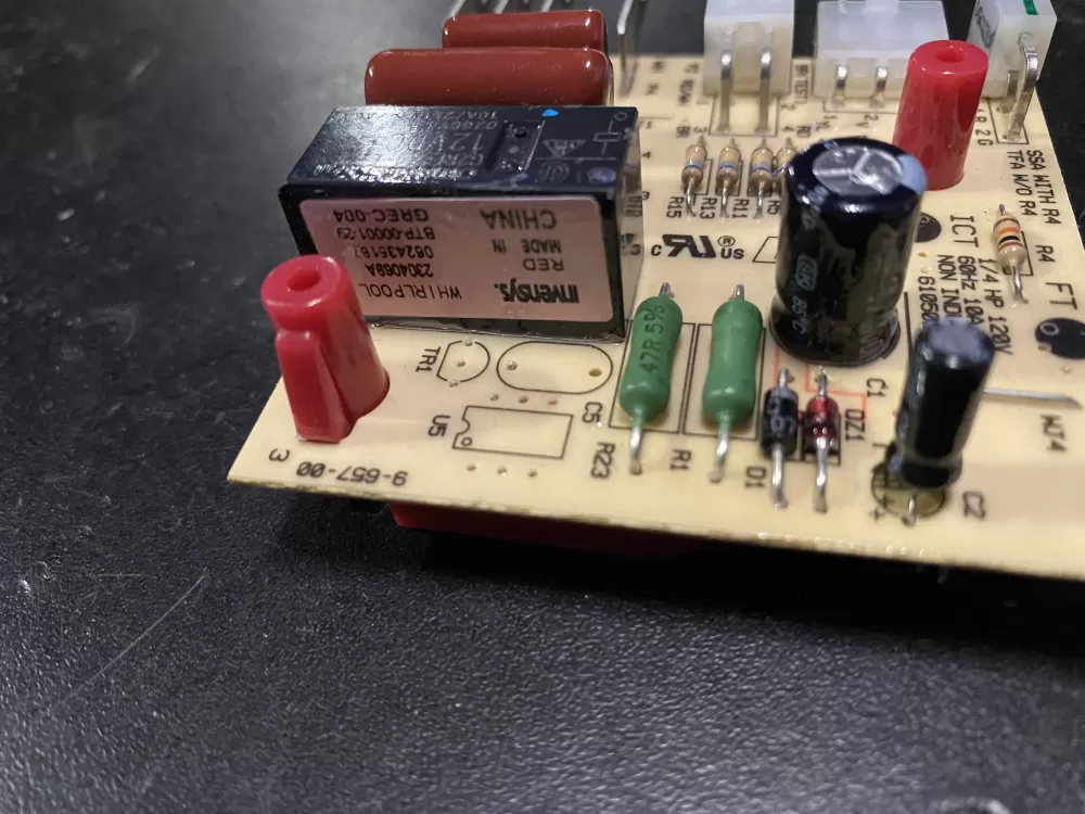 Kenmore  Whirlpool  KitchenAid  Amana  Maytag  Roper  Estate WPW10366605  W10366604  W10135900  W10366605  2210005  2213456  2213457  2213475  2213476  2213489  2213490  2252148  2252150  2303822  2303837  2304069  PS11753802  W10135053  W10135899  W10135900R  W10351622  W10351625  W10351626  W10353224  W10366608 Refrigerator Adaptive Defrost Control