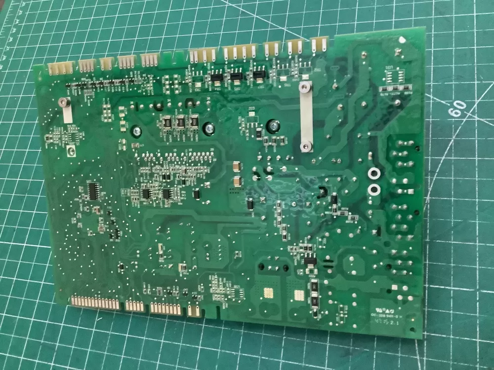 Whirlpool W10748996 12591 Washer Control Board AZ218383 | ARV549