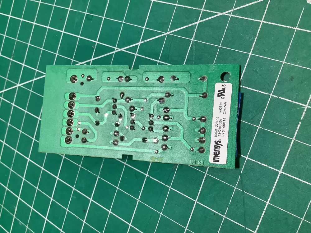 Frigidaire 100 01229 02 Control Board AZ183679 | AR2708