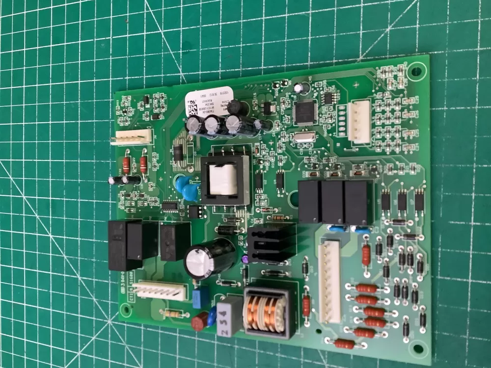 W10312695B Whirlpool Refrigerator Board - Control