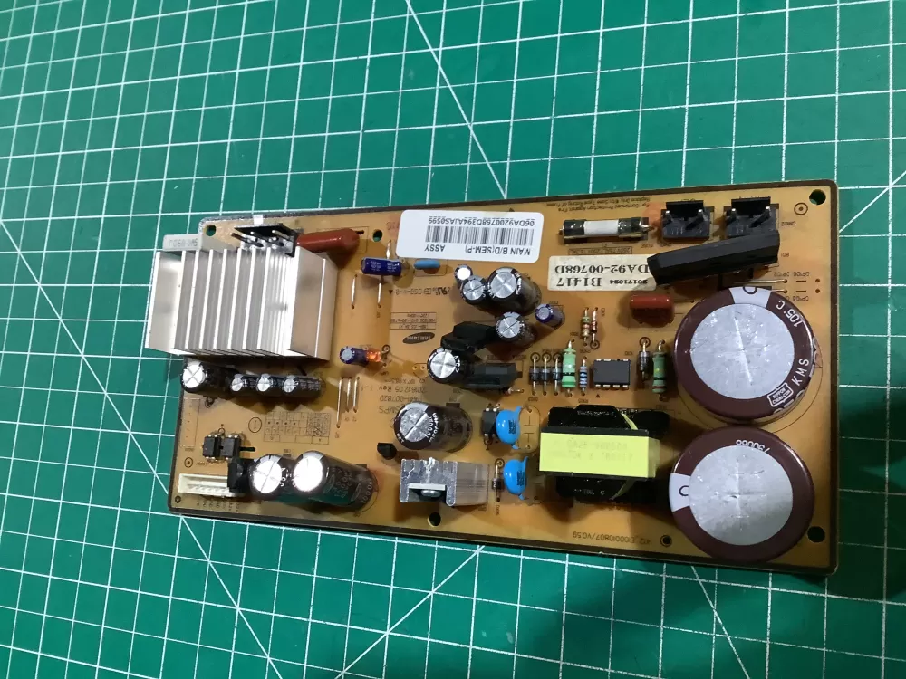 Samsung DA92-00768D Refrigerator Control Board Inverter
