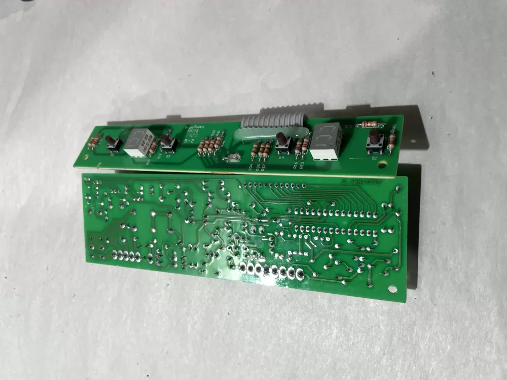 Whirlpool Maytag W10503278 Refrigerator Control Board AZ201520 | Wm2695