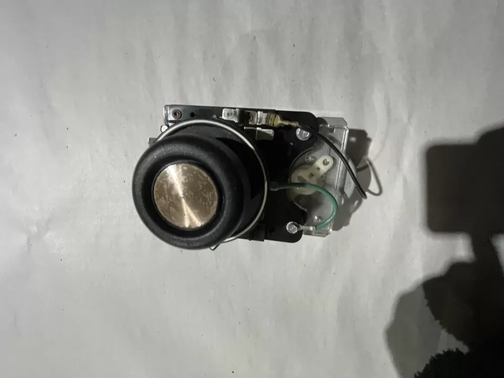 Maytag  Whirlpool WP207379  AP6005734  2-7379  207379  PS11738793 Washer Timer