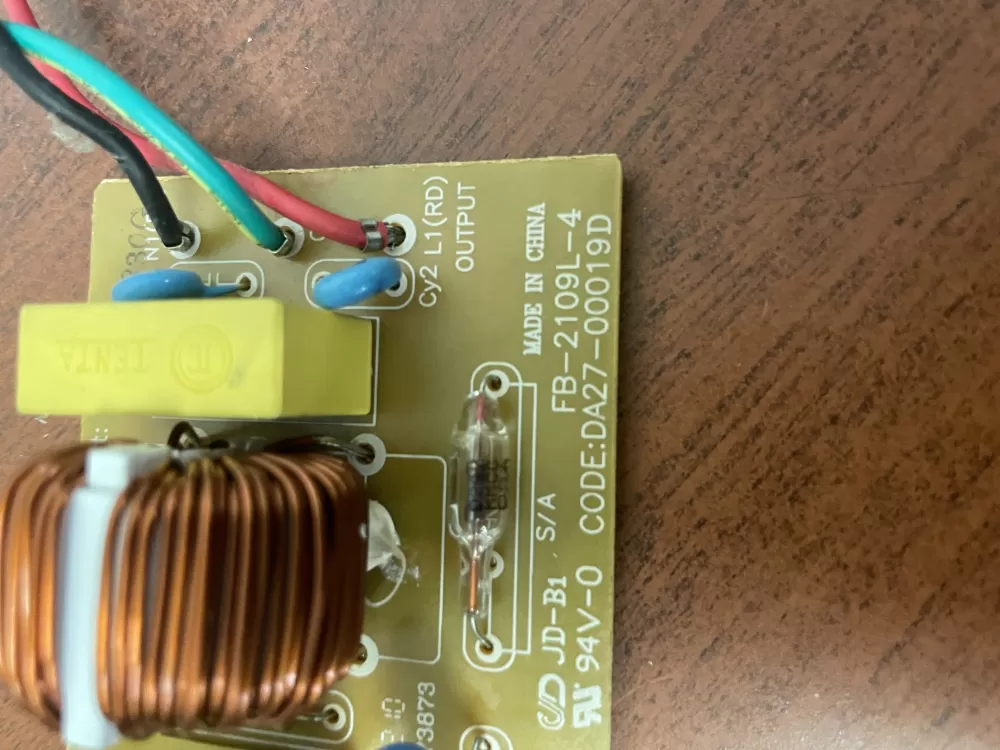 Samsung DA27 00019D Refrigerator Control Board Noise Filter AZ49569 | Wm1811