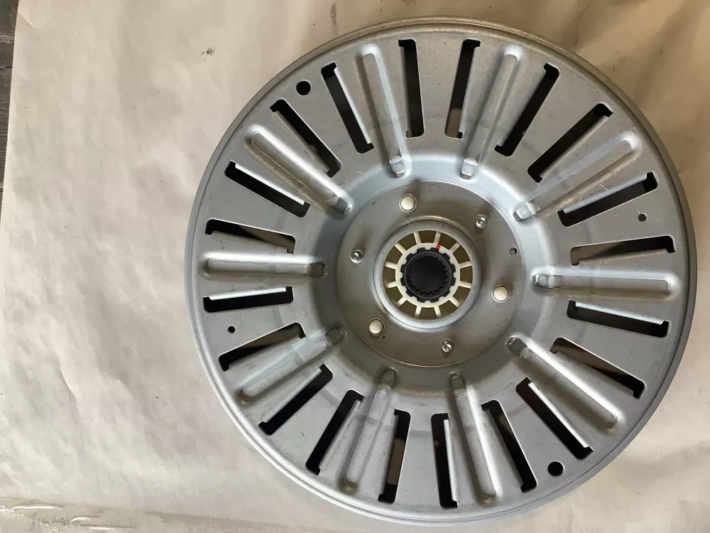 LG Mbf62845201 Mbf618448 Washer Motor Rotor Hub AZ150879 | SL238