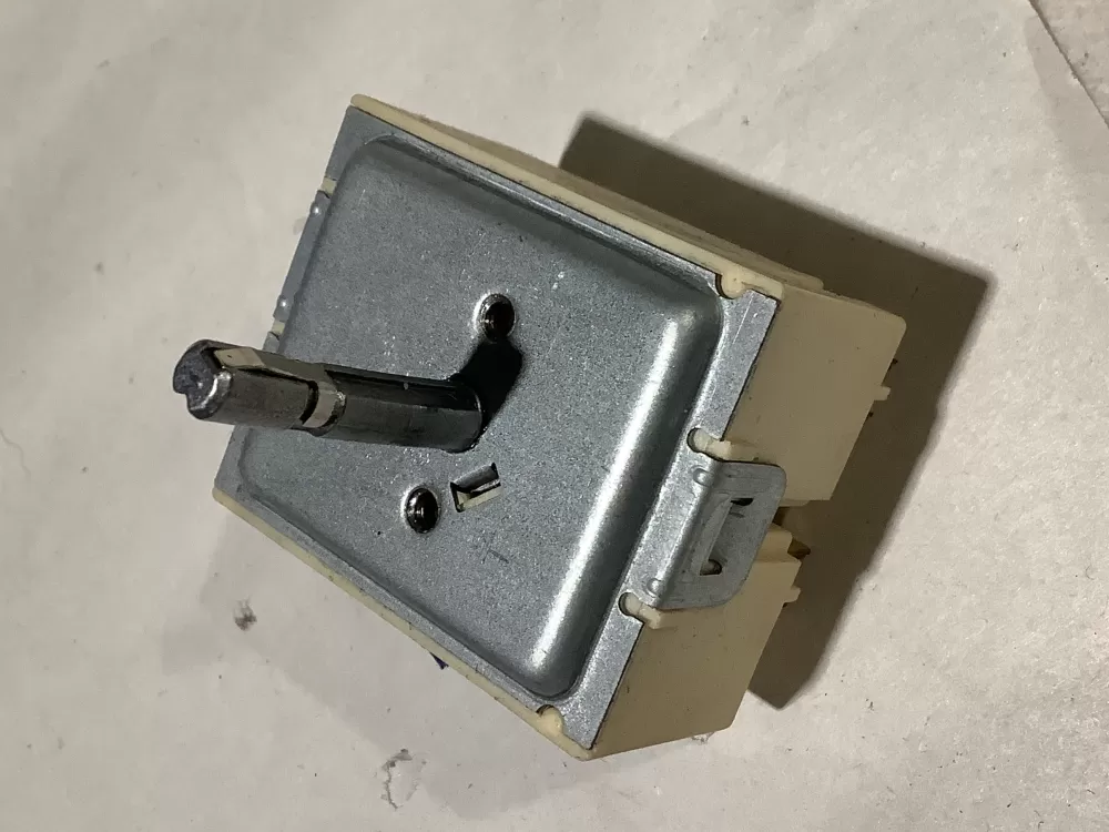 Samsung 01 Dg34 00029a Range Infinite Switch AZ108484 | Sl126