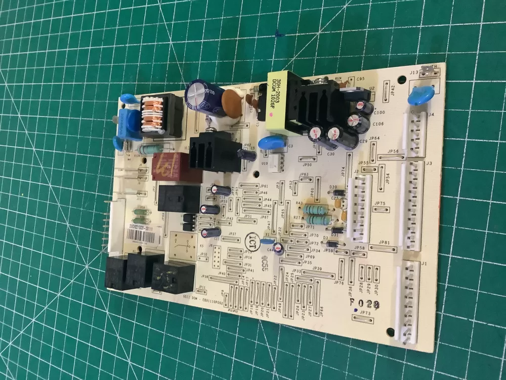 GE  Hotpoint WR55X11072C  AP7218867  WR55X11072  200D6221G030  WKKT 1304-03-00 Refrigerator Control Board