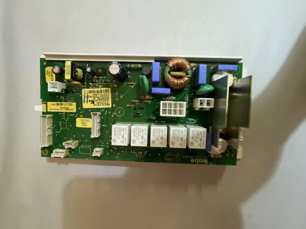 GE  Hotpoint WCC101K  234D2417G001R001 Washer Control Board