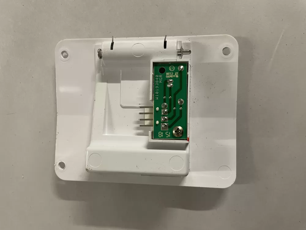 Whirlpool W10757851 4389102 Refrigerator Ice Control Board AZ144532 | KM2423
