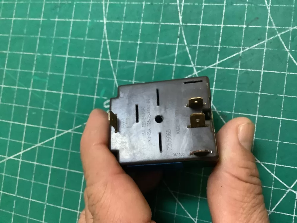 Maytag Dryer 2205065 Switch AZ220573 | SLA62