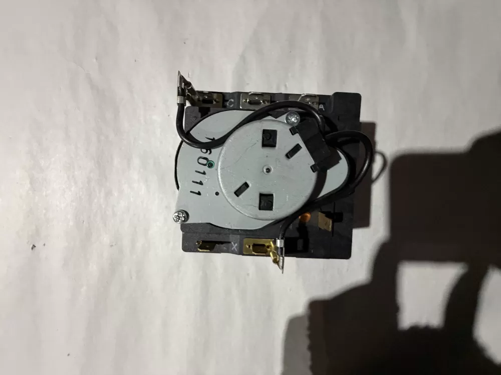 Hotpoint General Electric WE4M364 WE4M533 Dryer Timer AZ211693 | KM2550