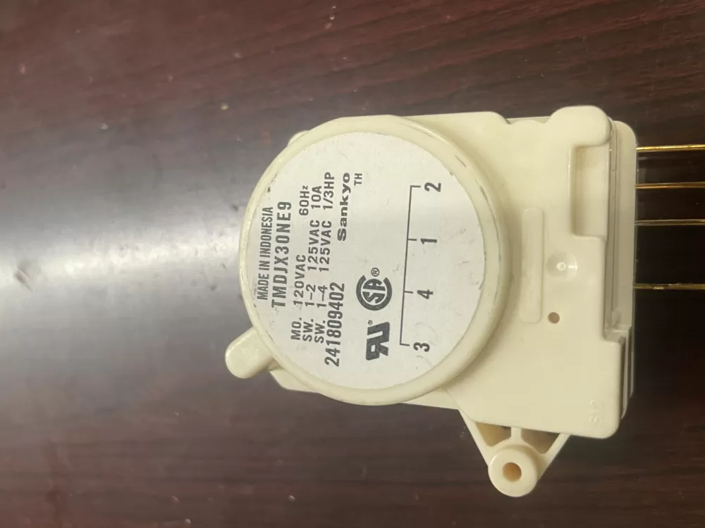 Frigidaire Kenmore 215846604 Refrigerator Defrost Timer AZ80735 | Wm1315