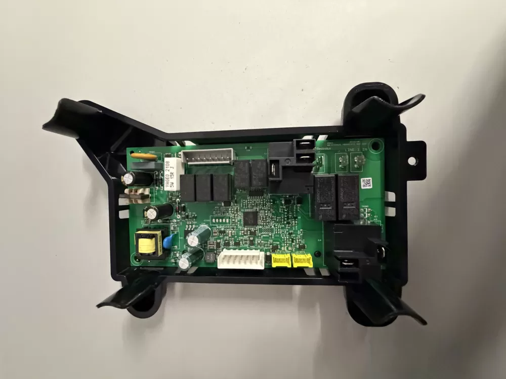 Frigidaire 5304516862 A12867401 4960912 AP6886101 PS12717852 EAP12717852 Range Control Board