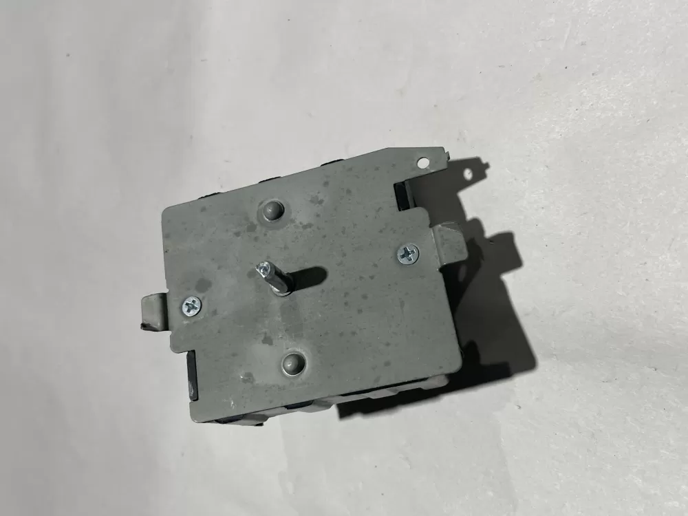GE Whirlpool 572D520P027 Dryer Timer AZ124123 | Wm2265