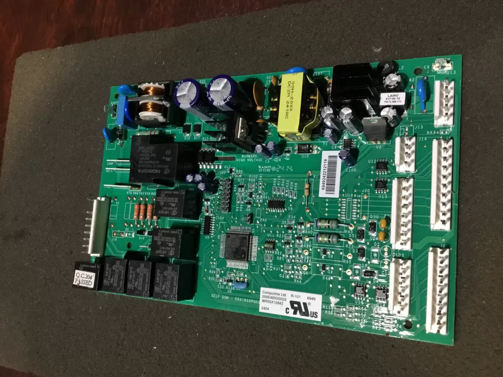 GE 200D2260G008 PD00074367 AP7188100 WR55X10942C 200D4854G008 200D4854G013 200D2259G017 200D4852G018 200D4850G022 200D4852G024 200D6221G013 200D6221G015 200D6221G016 WKKT 1304-00-70A WR49X10060 WR55X10024 WR55X10037 WR55X10045 WR55X10056 WR55X10065 Refrigerator Control Board