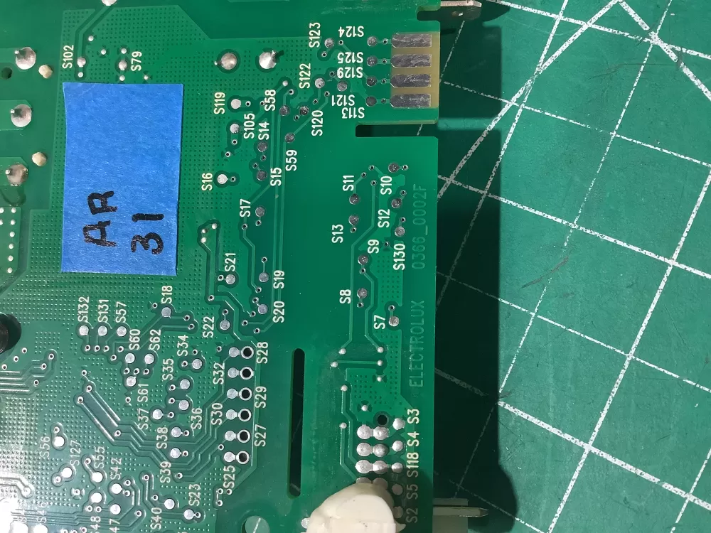 Samsung refrigerator main control board AZ197355 | AR31