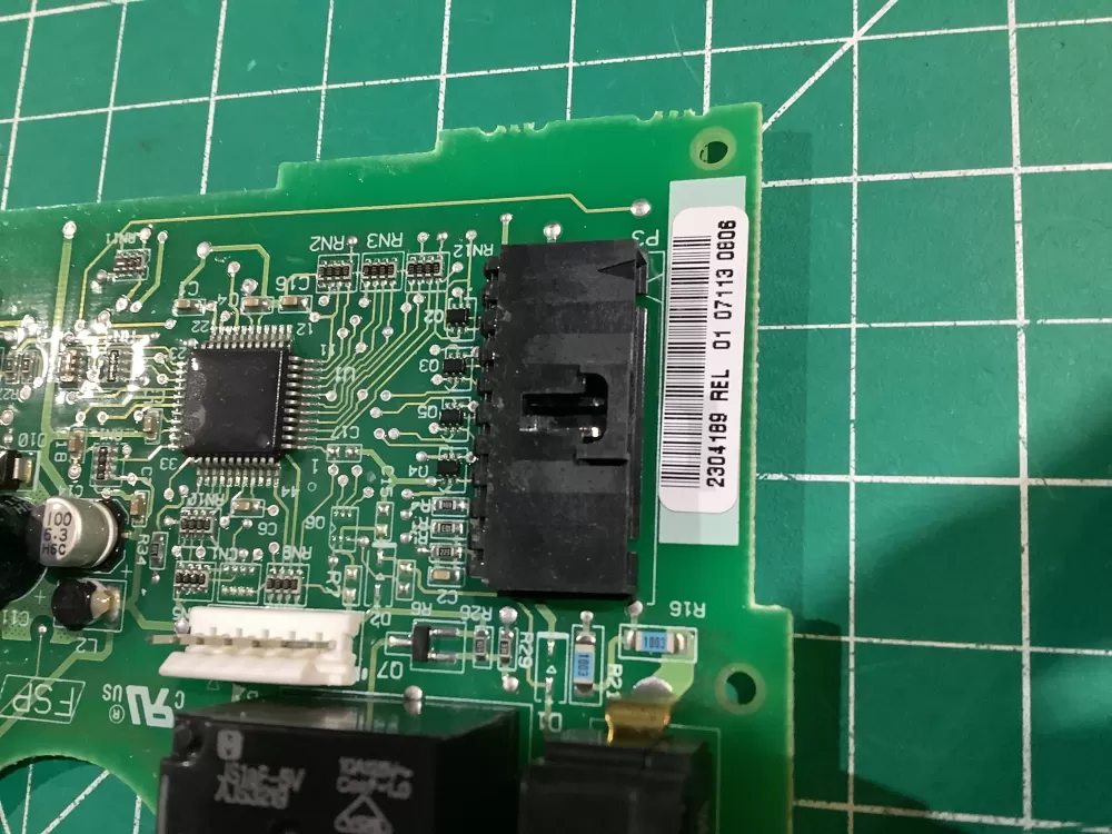 Whirlpool 2304189 Refrigerator Control Board AZ140818 | NR2384