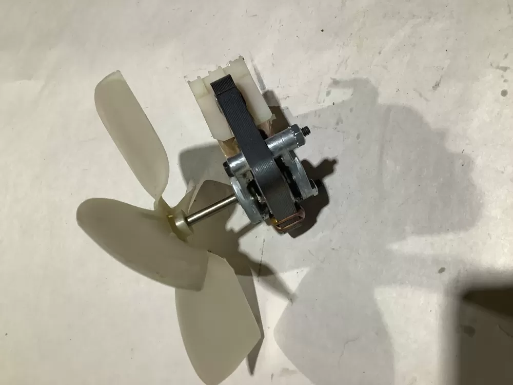 Frigidaire 4200160  4200170  4200179 Refrigerator Evaporator Fan Motor