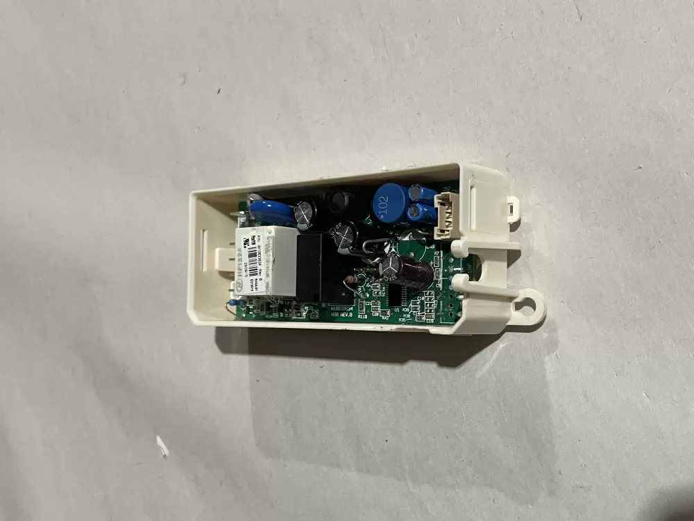 Whirlpool W10643378 Refrigerator Control Board