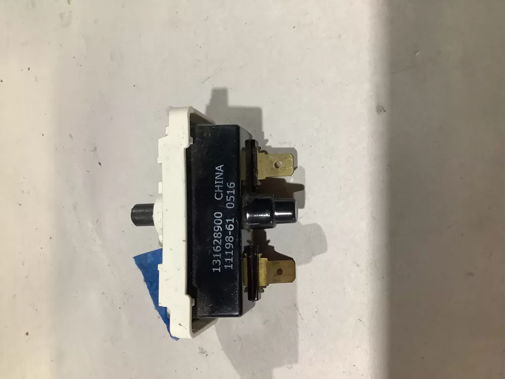 Frigidaire 131628900 Dryer Start Switch AZ104230 | Sl30