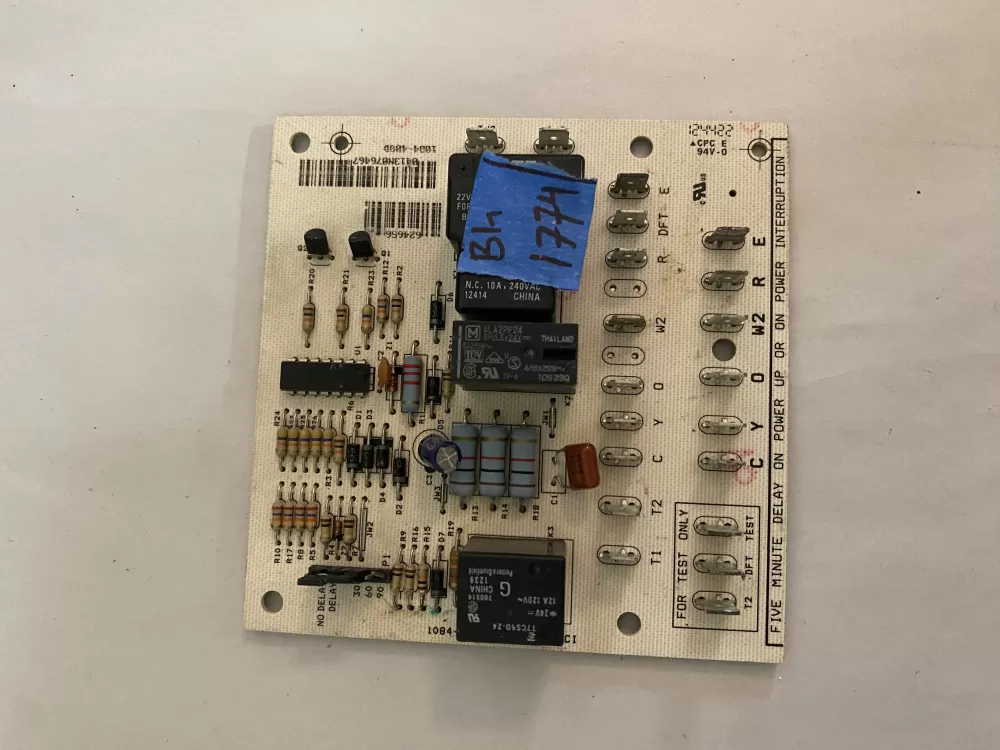 Goodman Nordyne 1084 83 4102A Furnace Control Board Defrost AZ110568 | BK1774