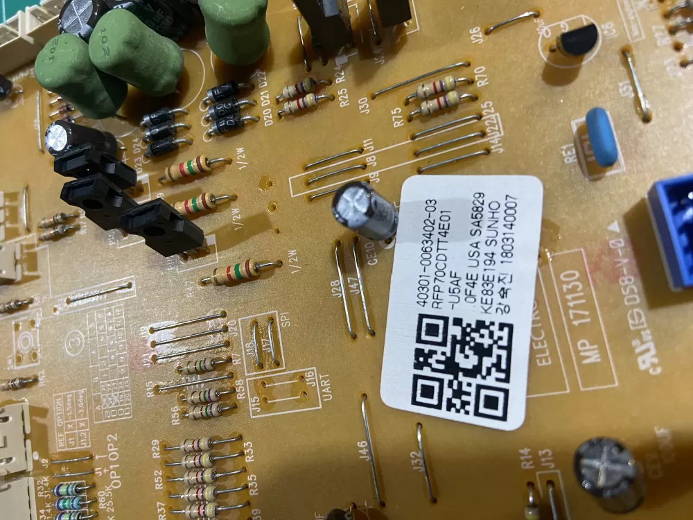 Kenmore Refrigerator 40301-0063402-03 Main Board AZ142703 | NR2401