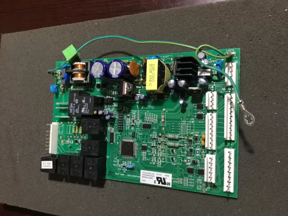 GE 200D2260G008 PD00074367 AP7188100 Refrigerator Control Board AZ96109 | NR41