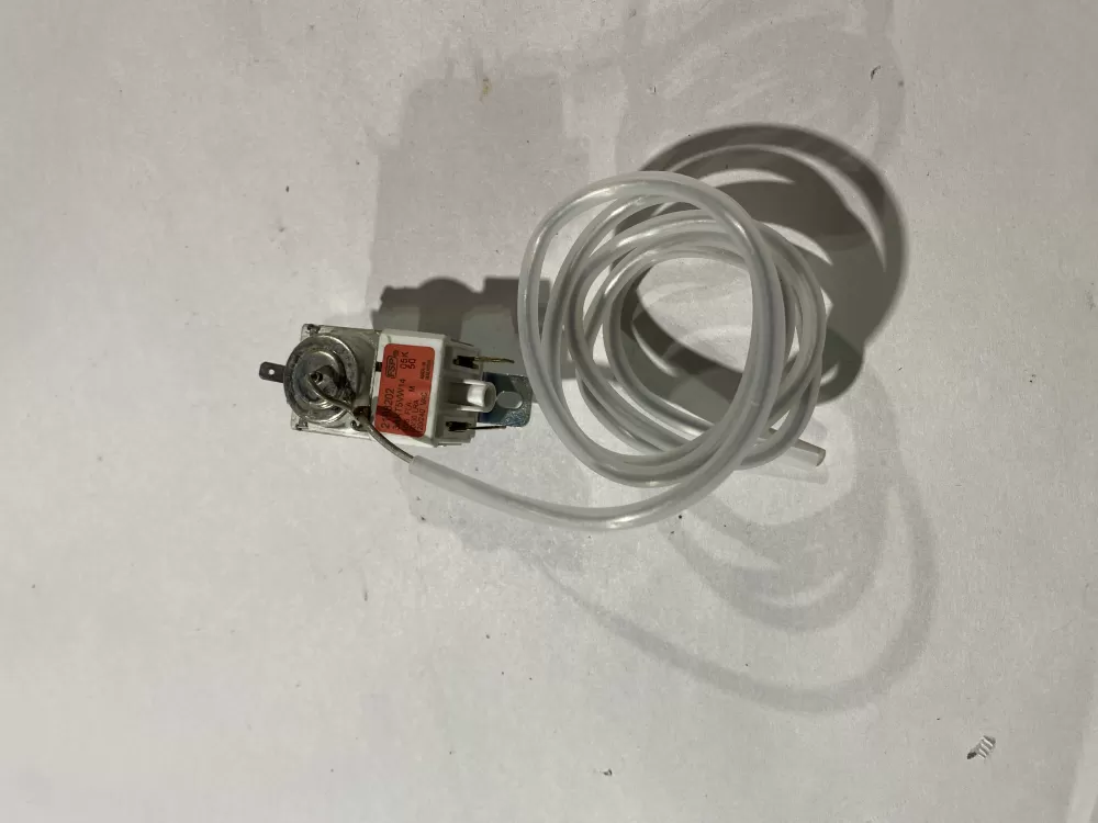 Whirlpool  Kenmore  Maytag  Estate  Roper WP2198202  AP6006166  2198202  1110552  1115242  1115243  1115244  1115245  1129437  2161283  2161284  2169112  2169113  2198201  2299  99989726  PS11739232  WP2198202VP Refrigerator Cold Control Thermostat