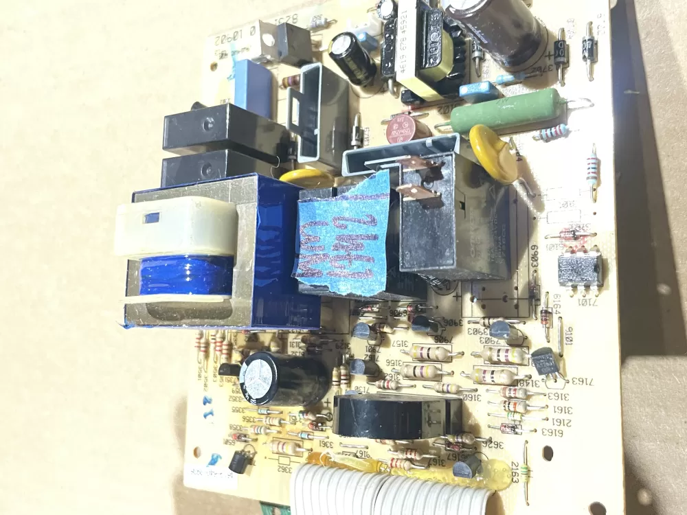 Whirlpool 8205421 4619 640 39361 Microwave Control Board Otr AZ72344 | Wm1792