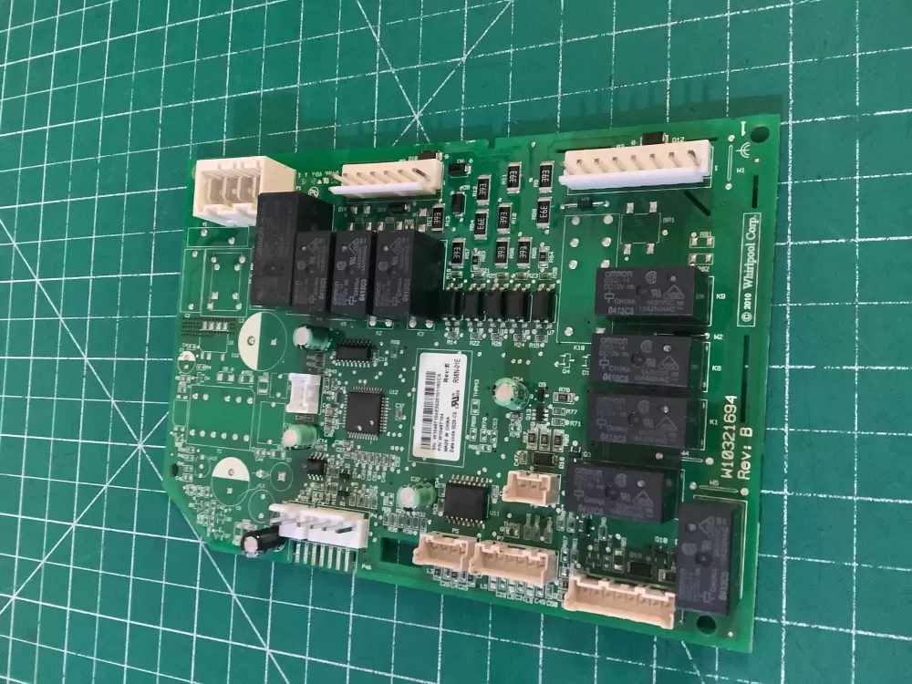 Whirlpool  Maytag  KitchenAid  Jenn-Air AP6329003 W10467104 W10614933 W10886280 WPW10614933 W11035835 PS12346620 Refrigerator Control Board