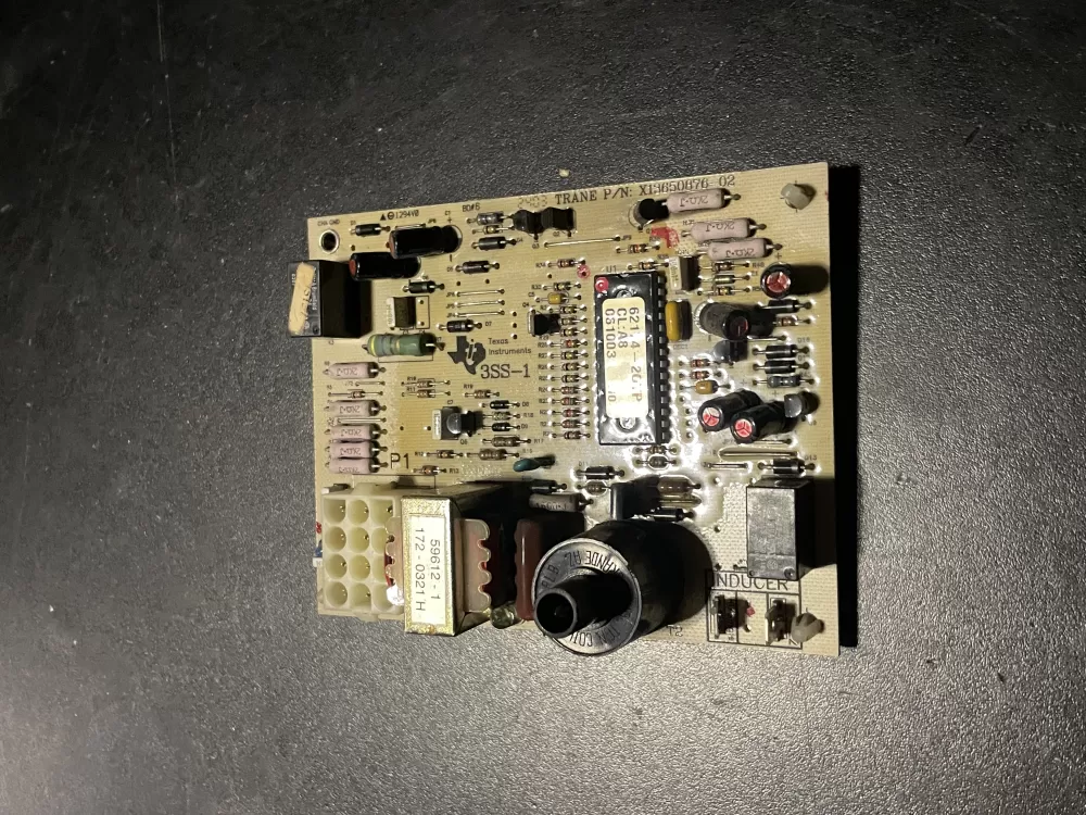 Emerson  Trane X13650876-02  3603 C01342 Furnace Control Board