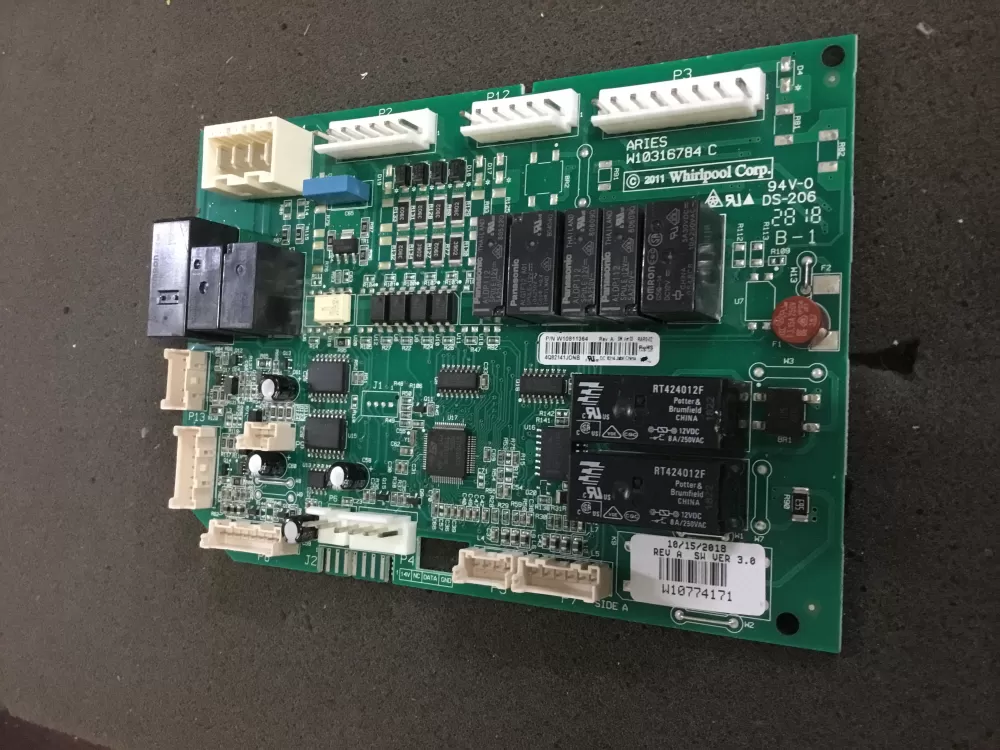 Whirlpool  Jenn-Air  Maytag W10774171 Refrigerator Control Board