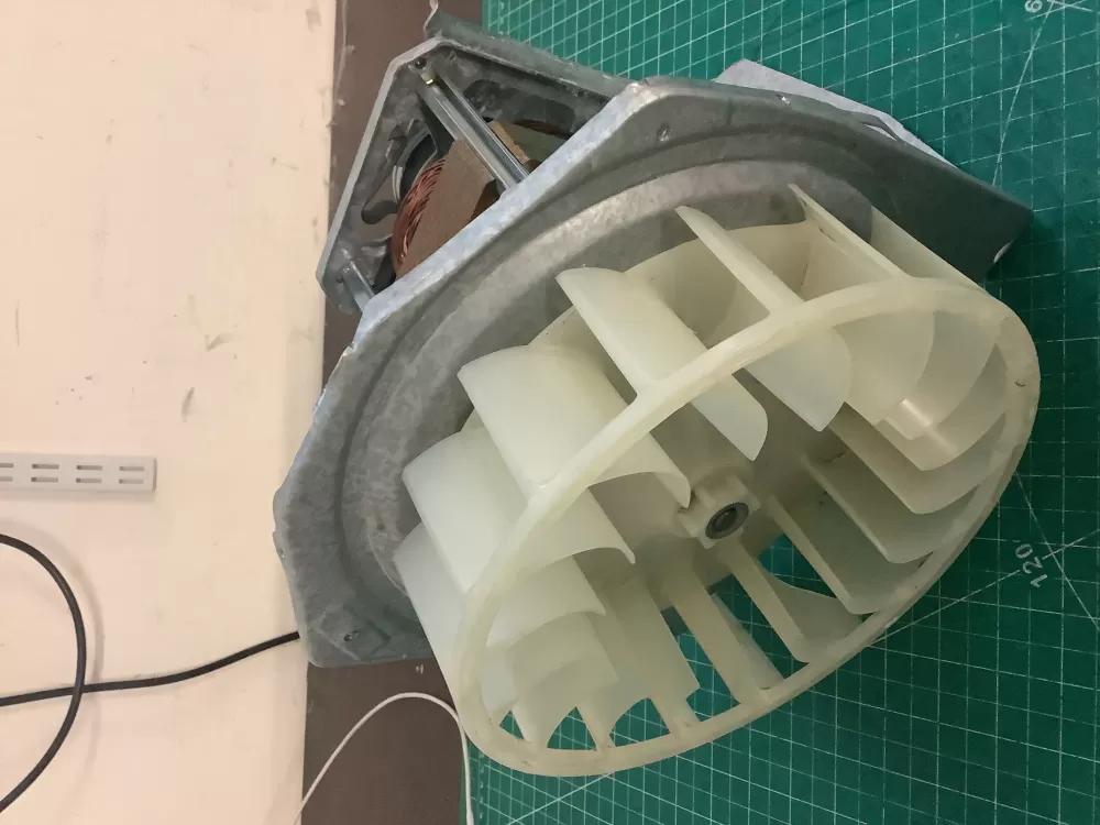 GE Frigidaire 212D1613G003 Dryer Motor AZ221560 | SLA102