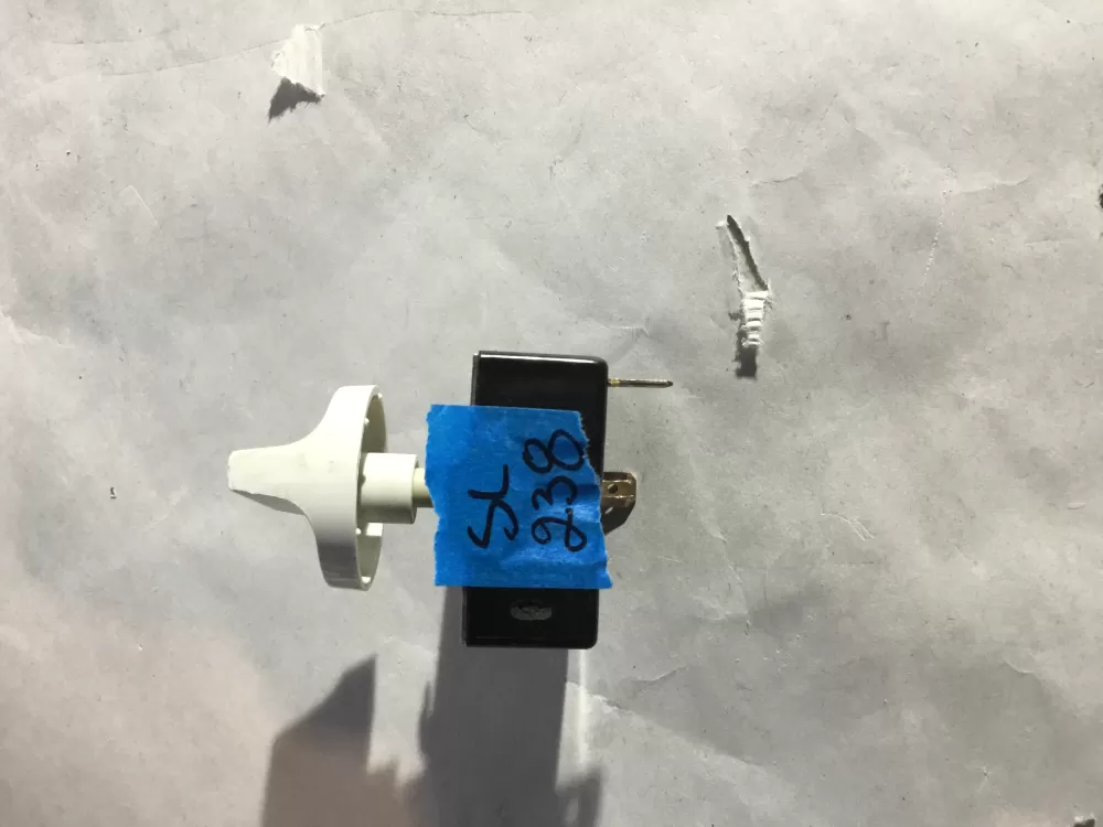 GE 175D2315P009 WE4X881 Dryer Control Board Switch AZ150546 | Sl238