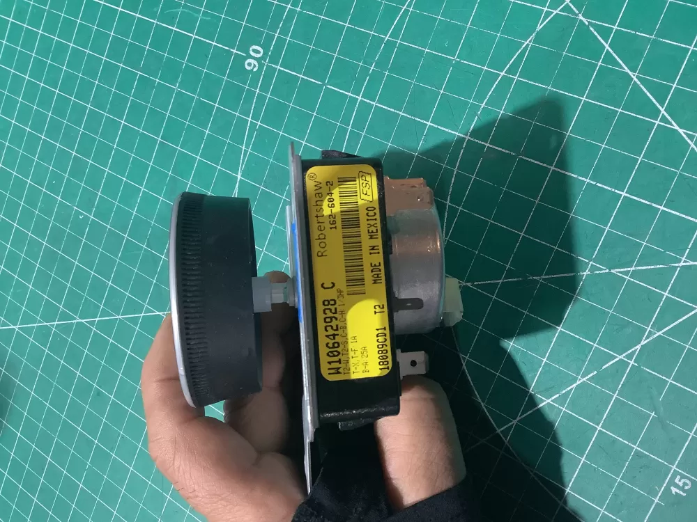 Whirlpool Maytag AP6023568 W10642928 WPW10642928 Dryer Timer AZ193916 | AR2625