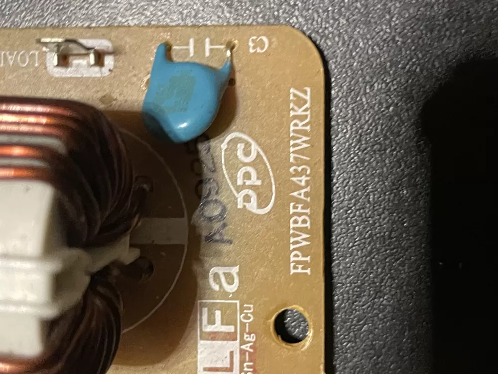 Kenmore FPWBFA437WRKZ Microwave Control Board Noise Filter AZ30011 | WM945