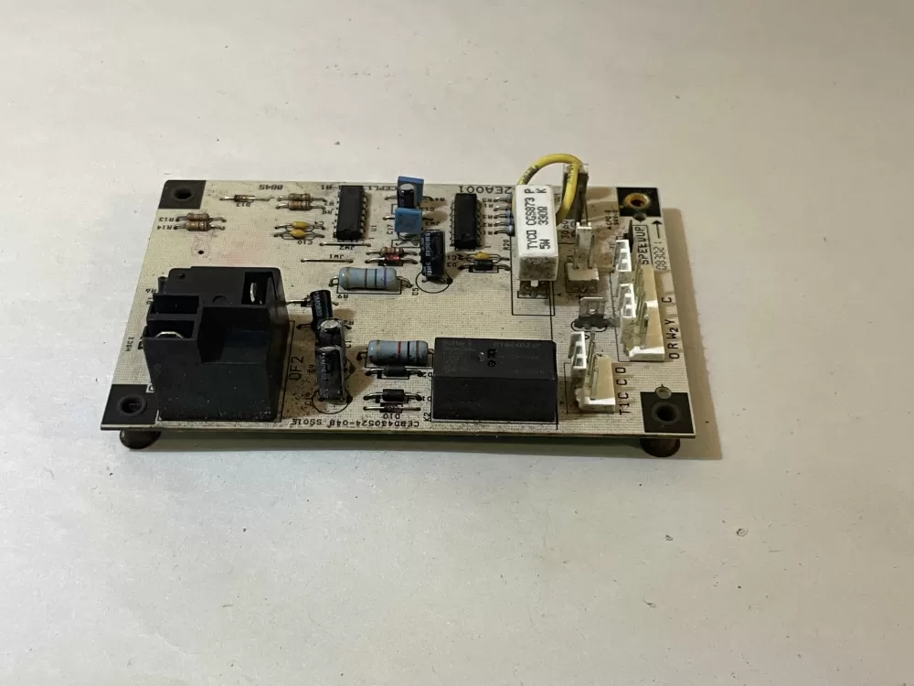Carrier  Bryant CEBD430524-04B Furnace Control Board