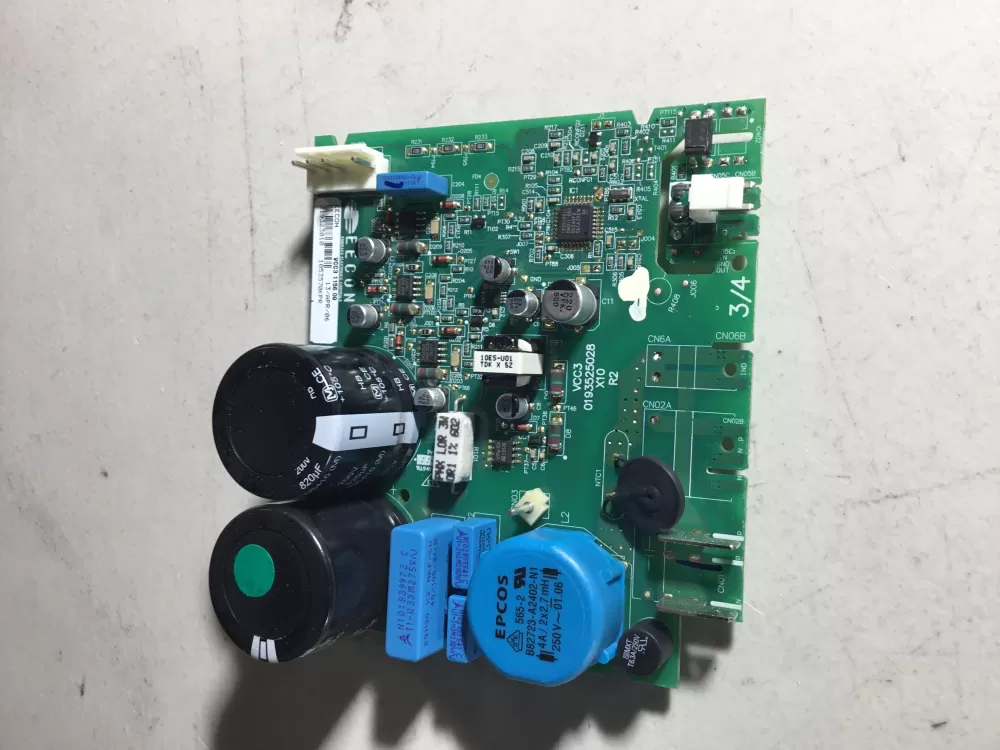 GE Refrigerator 219323010 Main Control Board AZ42588 | NR1731
