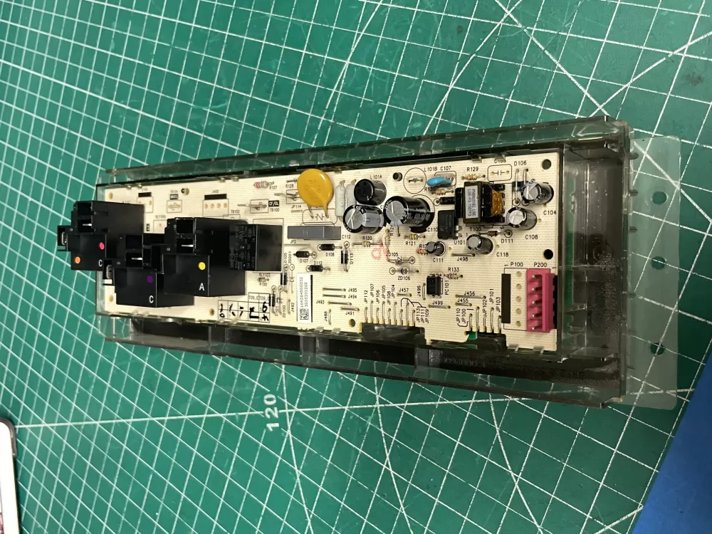 GE 164D8450G032 WB18X20153 Range Control Board
