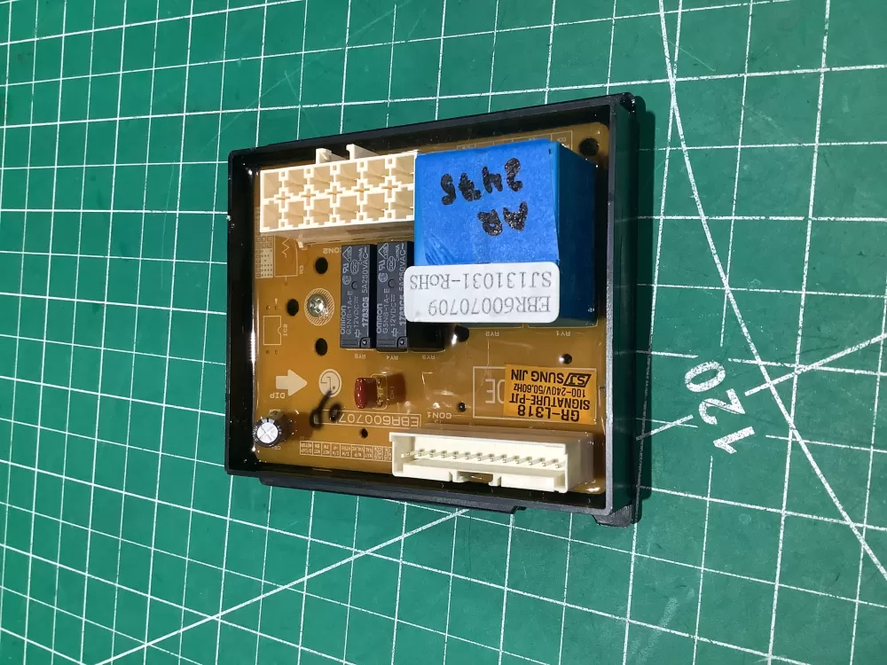 Kenmore LG EBR60070709 Refrigerator Control Board AZ185269 | AR2475