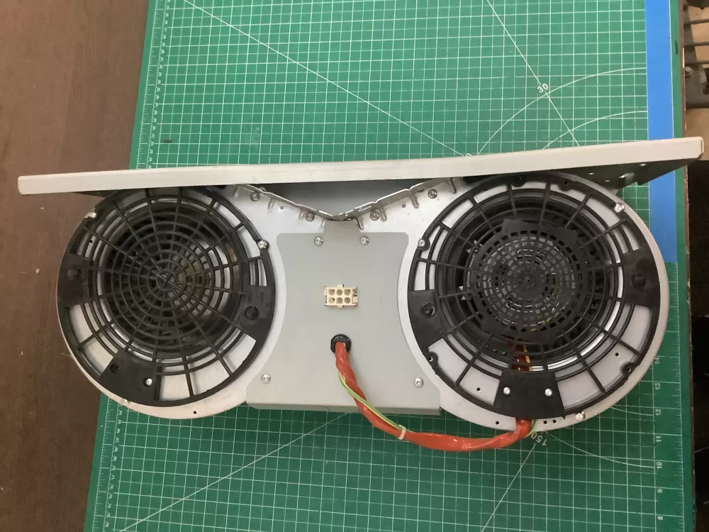 Whirlpool E250 Range Hood Blower Fan Motor AZ217923 | SLA141